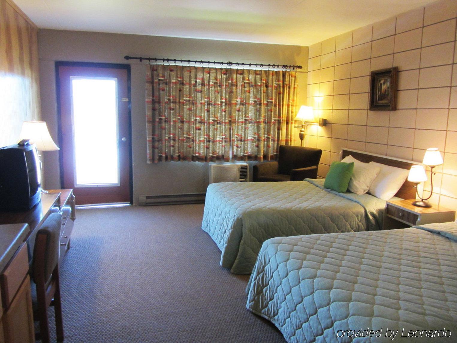 Half Moon Motel & Cottages Weirs Beach Exteriör bild