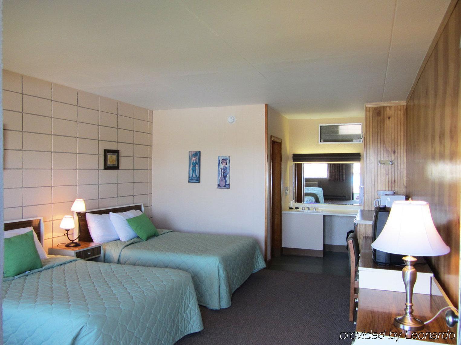 Half Moon Motel & Cottages Weirs Beach Exteriör bild