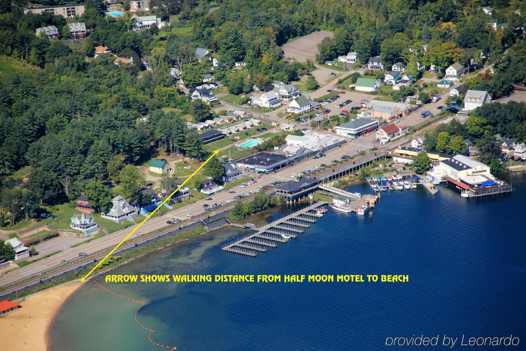 Half Moon Motel & Cottages Weirs Beach Exteriör bild