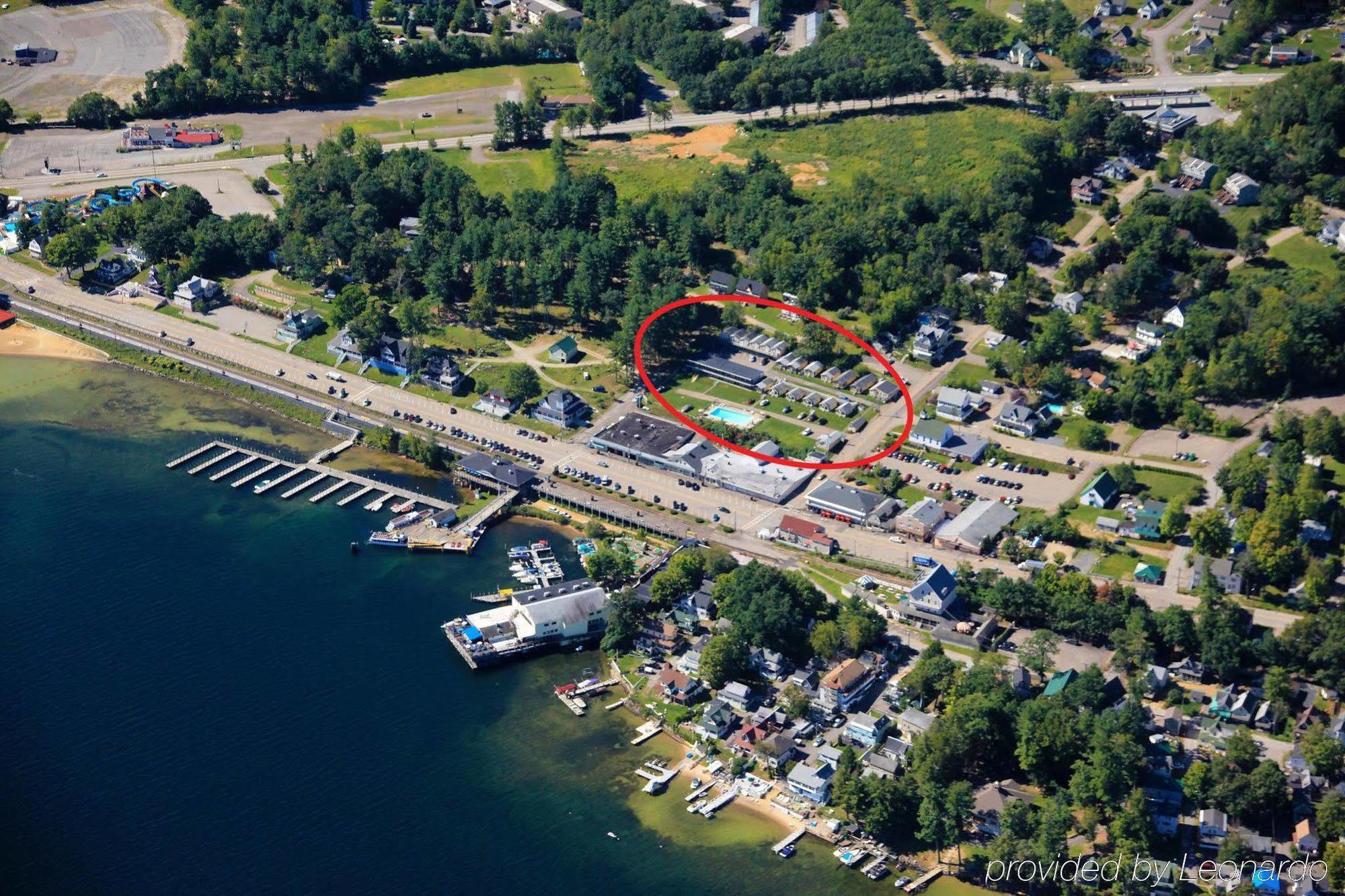 Half Moon Motel & Cottages Weirs Beach Exteriör bild